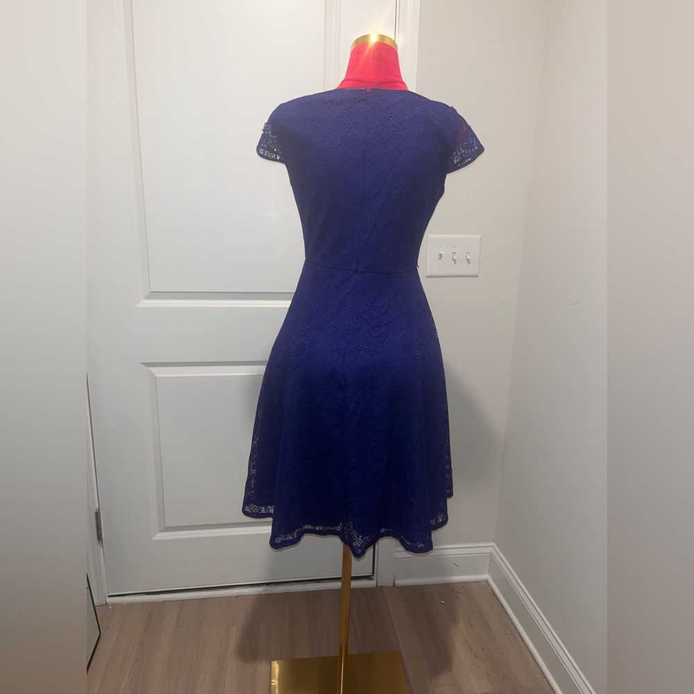Kasper Royal Blue Lace Midi Dress with Cap Sleeves - Picture 4 of 9